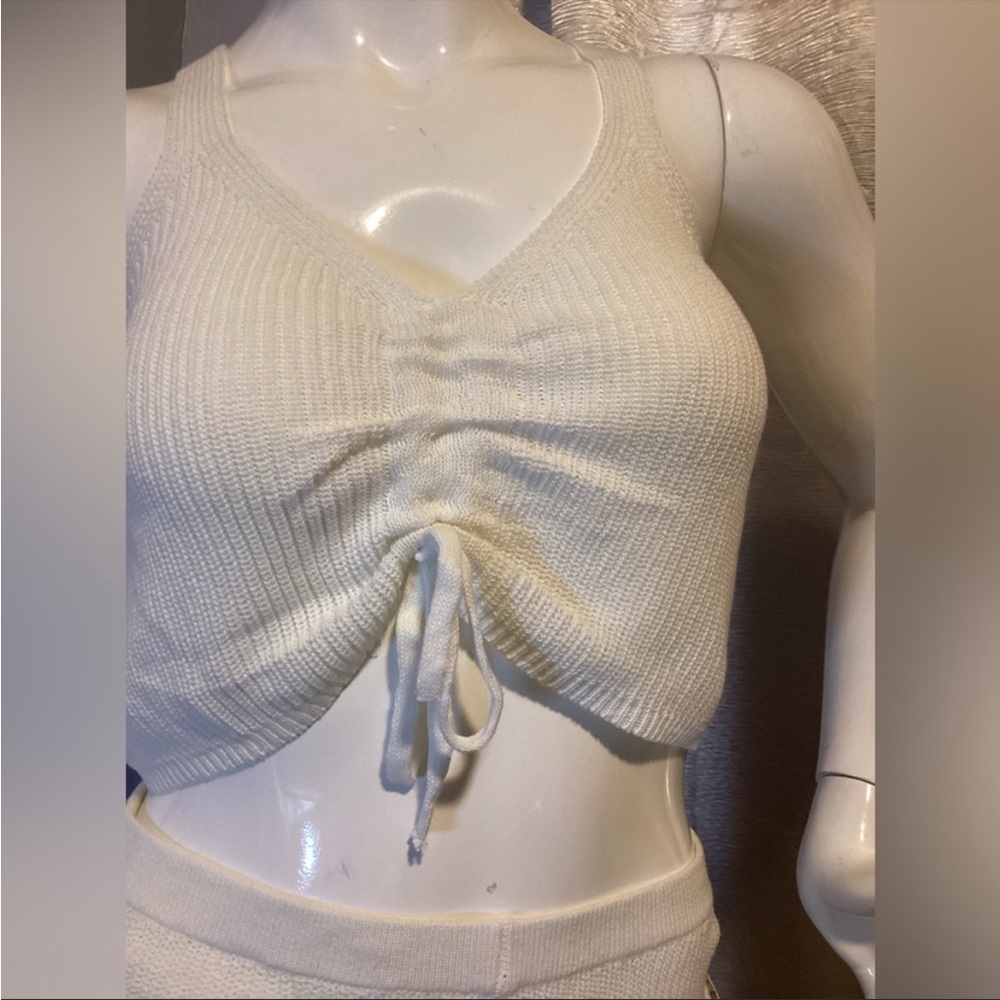 Short and cropped top set - Picture 3 of 3